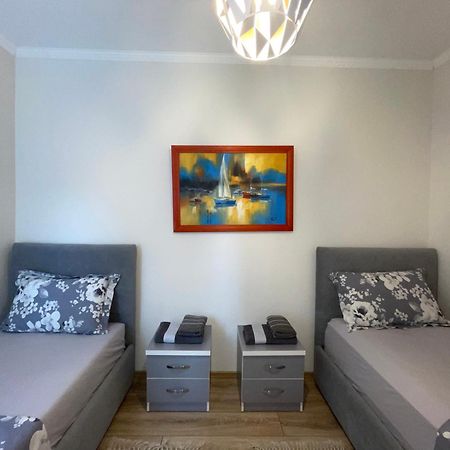Peak Apartment Modern Durres City Centre #2 Exterior foto